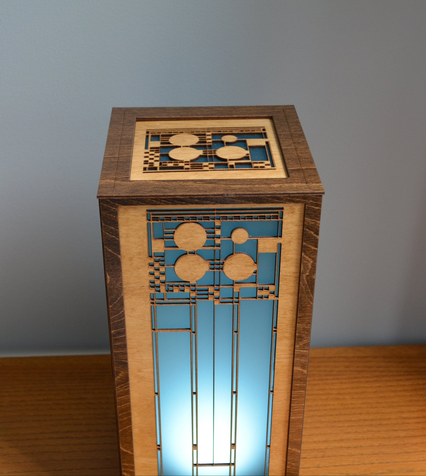 Frank Llyod Wright Table Accent Lamp The Connley Playhouse