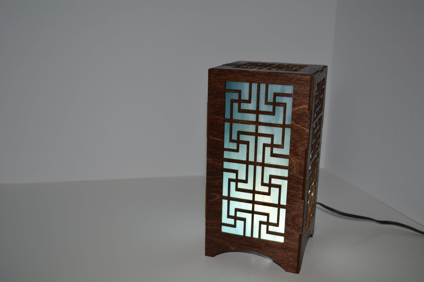 Oriental Maze Stained Glass table Lamps