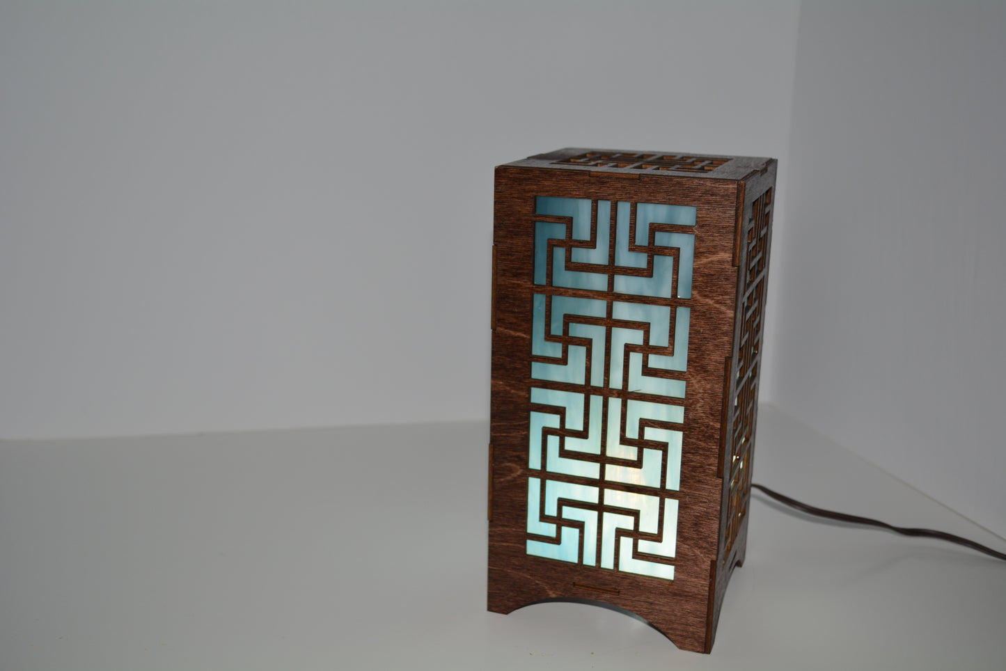 Oriental Maze Stained Glass table Lamps