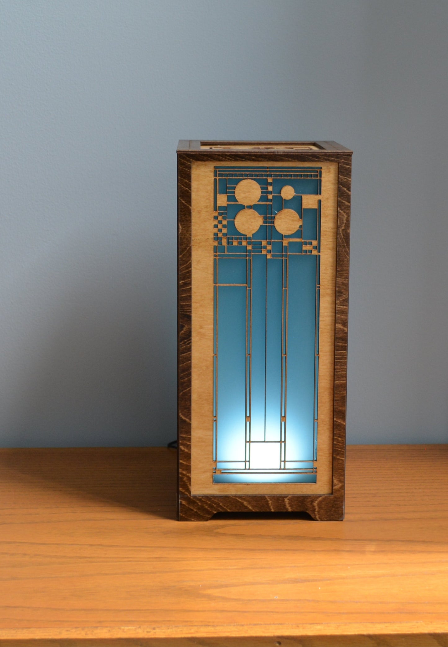 Frank Llyod Wright Table Accent Lamp The Connley Playhouse