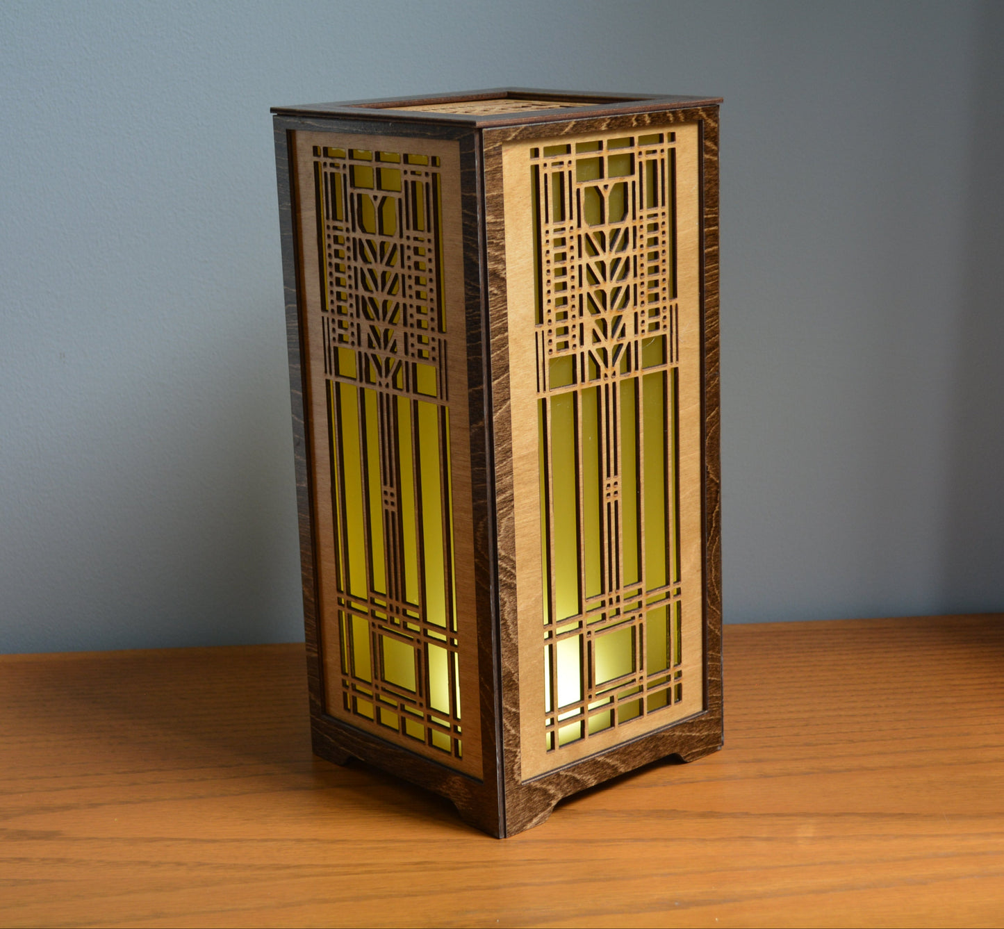 Frank Llyod Wright Table Accent Lamp Tree of Life.